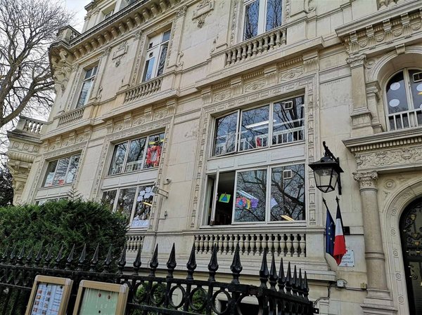 Explorer les options de l'école bilingue à Paris